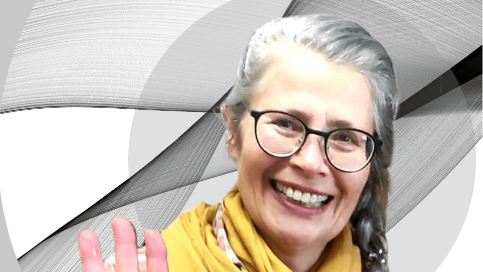 Simone Seiboth - Inhaberin Quedlinburger Senf - winkend und lachend